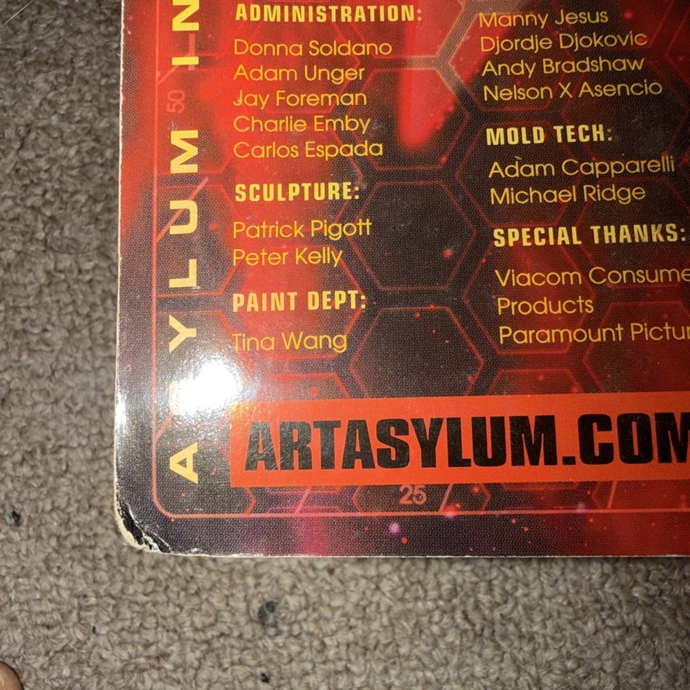 Diamond Select Art Asylum Star Trek Checkov Starfleet Gear 7" Action Figure NIB - Picture 4 of 6